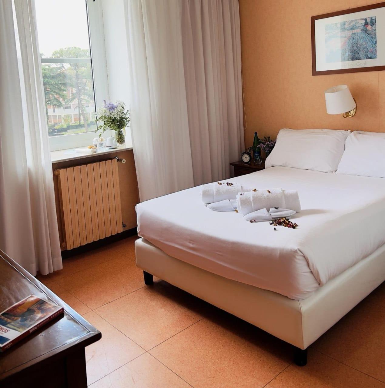 Villa Eur Parco Dei Pini Roma Habitación foto